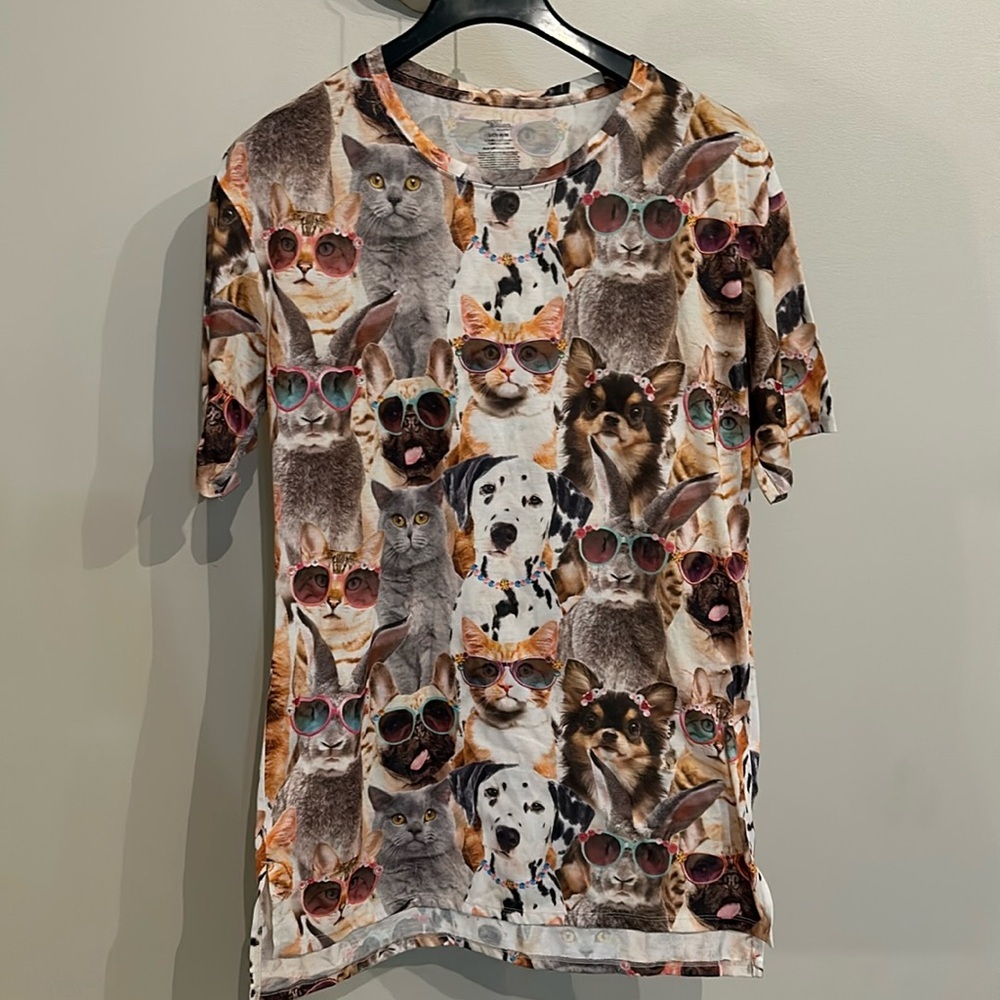Secret Treasures dog and cat sleep shirt​